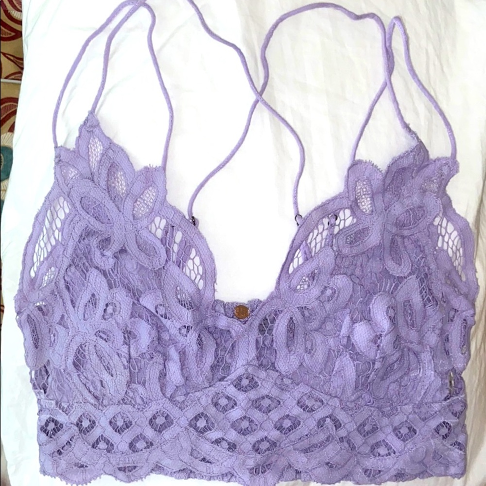 Lavender Strappy “Adella” Bralette💜